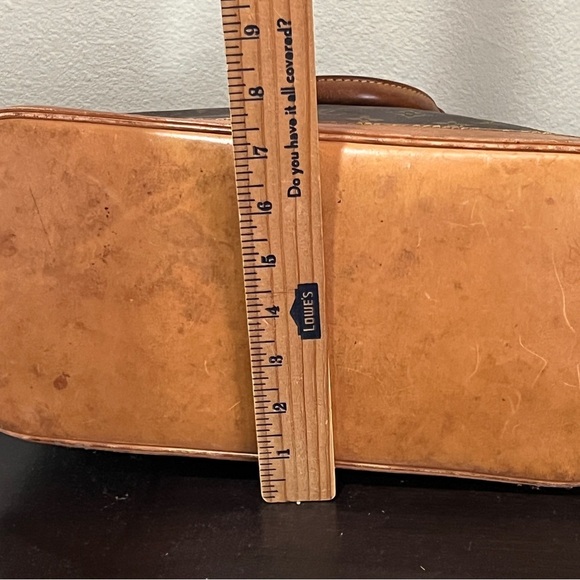 Louis Vuitton Alma PM Handbag Monogram - Picture 9 of 15